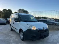 Usata Opel Combo 89 CV (65 kW) 2016 Bianco Monovolume