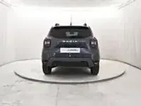 Usata Dacia Duster Journey 101 CV (74 kW) 2023 Grigio SUV