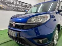 Usata Fiat Doblò Lounge 135 CV (99 kW) 2015 Blu Monovolume
