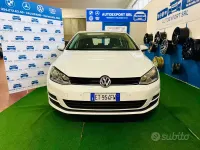 Usata VW Golf VII 105 CV (77 kW) 2013 Bianco Berlina