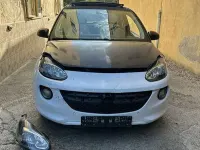 Usata Opel Adam Slam 87 CV (63 kW) 2016 Utilitaria
