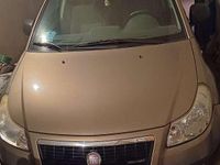 Usata Fiat Sedici Emotion 120 CV (88 kW) 2009 Oro SUV