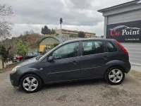 Usata Ford Fiesta Ghia 75 CV (55 kW) 2007 Grigio Utilitaria