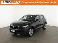 Usata Volvo XC40 Momentum 150 CV (110 kW) 2021 Nero SUV