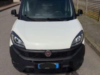 Usata Fiat Doblò Active 103 CV (75 kW) 2021 Bianco Monovolume