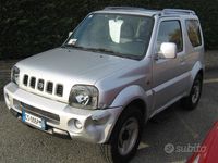 Usata Suzuki Jimny 82 CV (60 kW) 2004 Grigio SUV