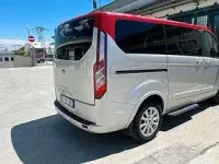 Begagnad Ford Tourneo 131 HK (96 kW) 2019 Grå Minibuss