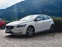 Usata Volvo V40 120 CV (88 kW) 2016 Berlina