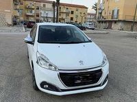 Usata Peugeot 208 82 CV (60 kW) 2017 Utilitaria