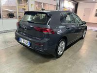 Usata VW Golf VIII 116 CV (85 kW) 2021 Grigio Berlina