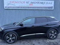 Usata Peugeot 3008 Allure 120 CV (88 kW) 2018 Bluazzurro SUV