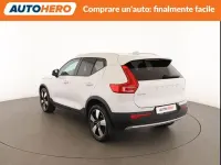 Usata Volvo XC40 Momentum 150 CV (110 kW) 2019 Bianco SUV