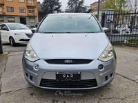 Usata Ford S-MAX Titanium 140 CV (102 kW) 2007 Grigio Monovolume