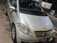 Usata Mercedes A180 109 CV (80 kW) 2005 Grigio Berlina