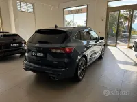 Usata Ford Kuga ST-Line 190 CV (139 kW) 2023 Blu SUV