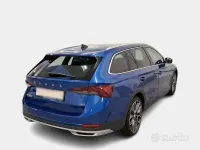 Usata Skoda Octavia 149 CV (109 kW) 2021 Bluazzurro Station wagon