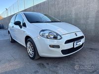 Usado Fiat Punto 75 CV (55 kW) 2013 Blanco Van