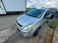 Usata Hyundai i20 Classic 78 CV (57 kW) 2012 Argento Utilitaria