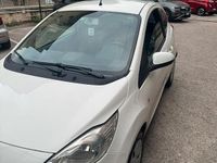 Usata Ford Ka 69 CV (50 kW) 2011 Bianco Utilitaria