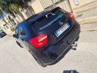 Usata Mercedes A180 109 CV (80 kW) 2014 Nero Utilitaria