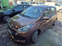 Usata Hyundai i10 Advanced 67 CV (49 kW) 2018 Bronzo Utilitaria