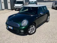 Usata Mini Cooper D 90 CV (66 kW) 2011 Verde Utilitaria