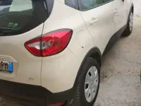 Usata Renault Captur 90 CV (66 kW) 2014 Beige SUV