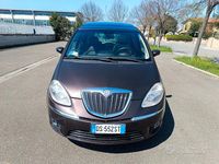 Usata Lancia Musa 95 CV (69 kW) 2008 Marrone Monovolume