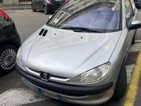 Usata Peugeot 206 60 CV (44 kW) 2003 Grigio