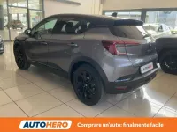 Usata Renault Captur Rive Gauche 145 CV (106 kW) 2022 Grigio SUV