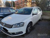 Usata VW Passat 170 CV (125 kW) 2011 Bianco Station wagon