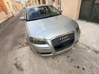 Usata Audi A3 105 CV (77 kW) 2005 Grigio Utilitaria