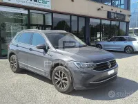 Usata VW Tiguan Life 122 CV (89 kW) 2022 Grigio SUV