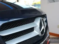 Usata Mercedes C220 170 CV (125 kW) 2015 Blu Station wagon