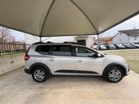 Usata Dacia Jogger 101 CV (74 kW) 2022 Grigio Monovolume