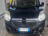 Usata Opel Combo 90 CV (66 kW) 2015 Nero Monovolume