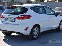 Usata Ford Fiesta 75 CV (55 kW) 2021 Bianco Utilitaria