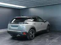 Usata Peugeot 2008 Allure 131 CV (96 kW) 2024 Grigio SUV