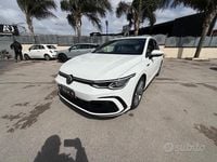 Usata VW Golf VII R-line 150 CV (110 kW) 2021 Bianco Utilitaria