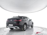 Begagnad BMW X4 190 HK (139 kW) 2023 Svart SUV