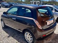 Usata Lancia Ypsilon 60 CV (44 kW) 2010 Marrone Utilitaria