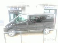 Begagnad Renault Trafic 115 HK (84 kW) 2011 Svart Minibuss