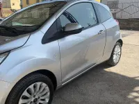 Usata Ford Ka 69 CV (50 kW) 2016 Grigio Berlina