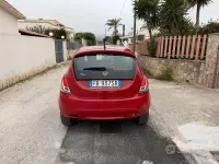 Usata Lancia Ypsilon Gold 69 CV (50 kW) 2016 Rosso Utilitaria