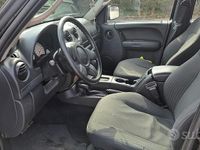 Usata Jeep Cherokee 2003 Nero SUV