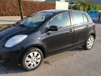 usata Toyota Yaris 1.0cc 2007 benzina neopatentati