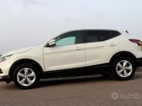 Usata Nissan Qashqai 110 CV (80 kW) 2018 Bianco SUV