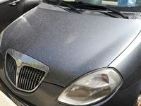 Usata Lancia Ypsilon 69 CV (50 kW) 2004 Grigio Utilitaria