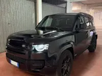 Usata Land Rover Defender SE 200 CV (147 kW) 2024 SUV