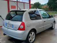 Usata Renault Clio II 98 CV (72 kW) 2003 Grigio Utilitaria